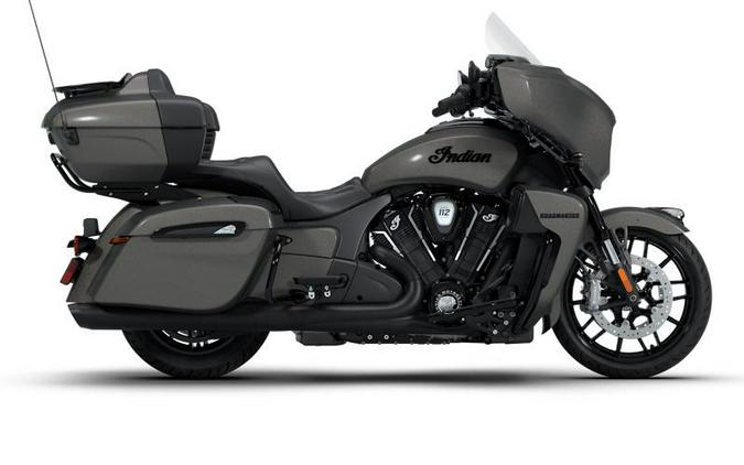 2026 Indian Motorcycle® Roadmaster® PowerPlus Dark Horse® 112 w/PowerBand Heavy Metal