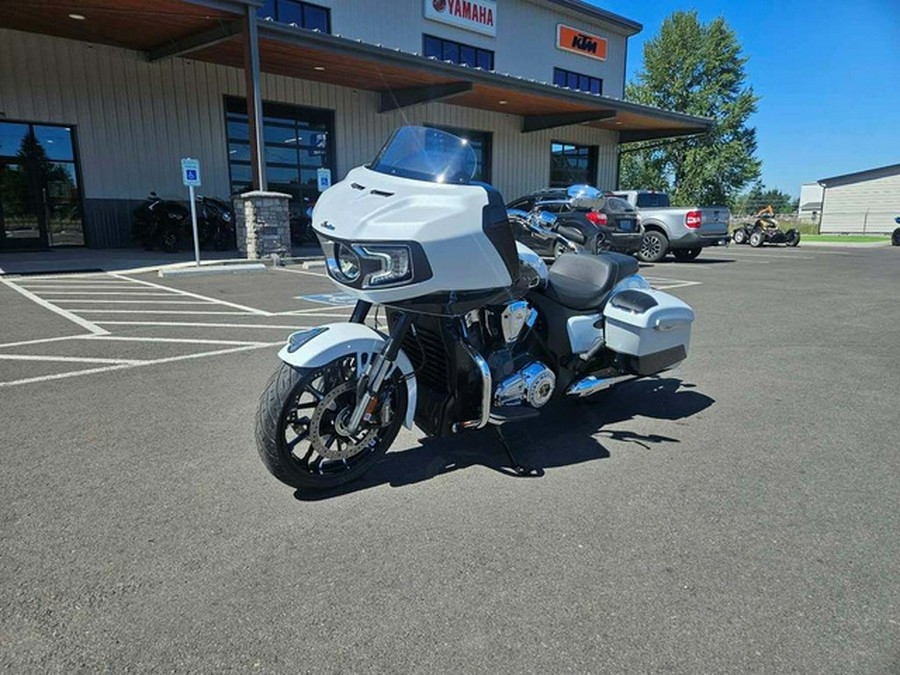 2025 Indian Challenger Limited W/Powerband Audio Ghost White Metallic With Black Metal