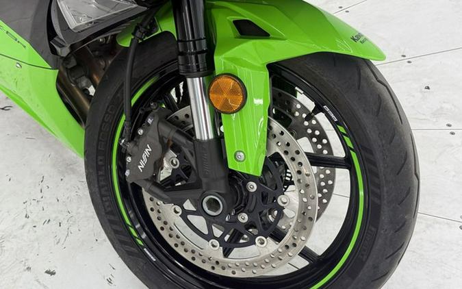 2024 Kawasaki Ninja ZX-6R KRT Edition