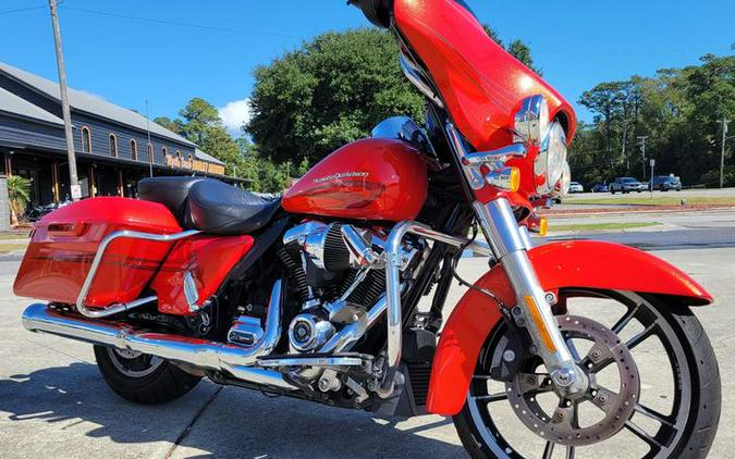 2017 Harley-Davidson® FLHXS - Street Glide® Special