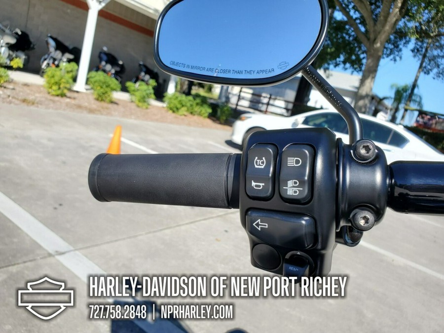 2025 Harley-Davidson® Road King™ Special