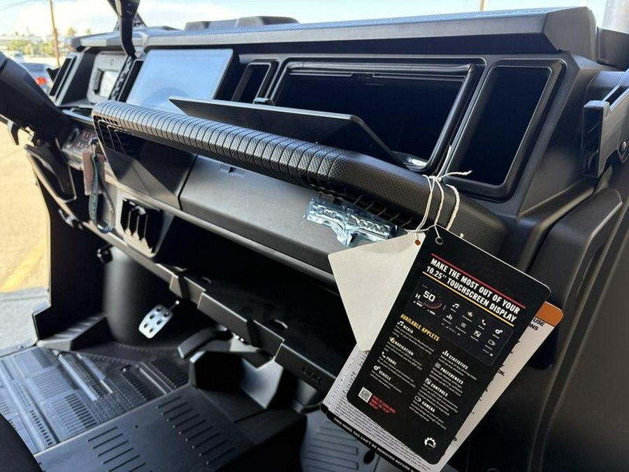 2026 Can-Am® Defender MAX LONE STAR HD11