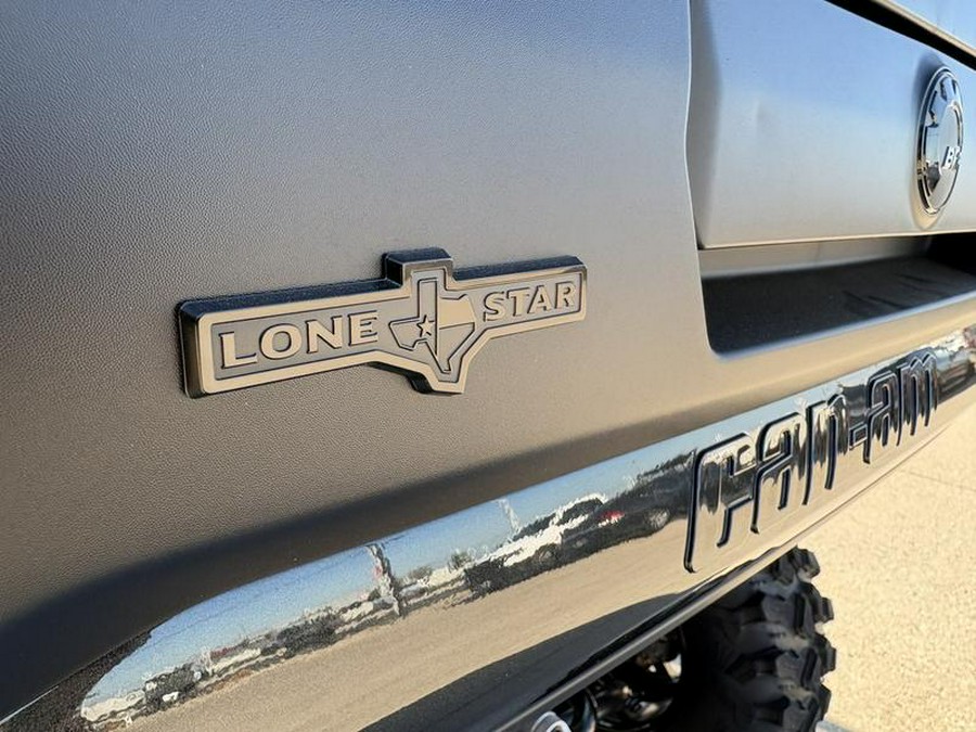 2026 Can-Am® Defender MAX LONE STAR HD11