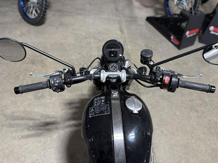 2025 Triumph Scrambler 1200 X