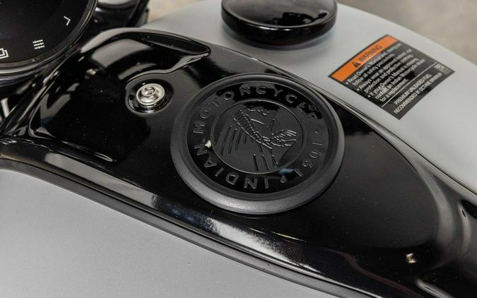 2026 Indian Motorcycle Indian Chief Bobber Dark Horse Ghost White Metallic Smoke - T3033398