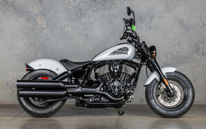2026 Indian Motorcycle Indian Chief Bobber Dark Horse Ghost White Metallic Smoke - T3033398