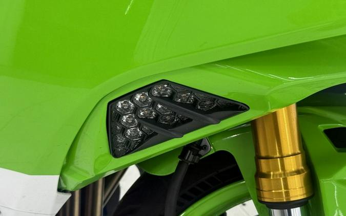 2024 Kawasaki Ninja ZX-6R 40th Anniversary Edition ABS ABS KRT Edition
