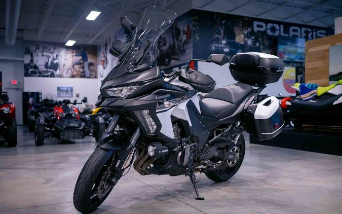 2019 Kawasaki Versys 1000 SE LT+ Review (19 Fast Facts)