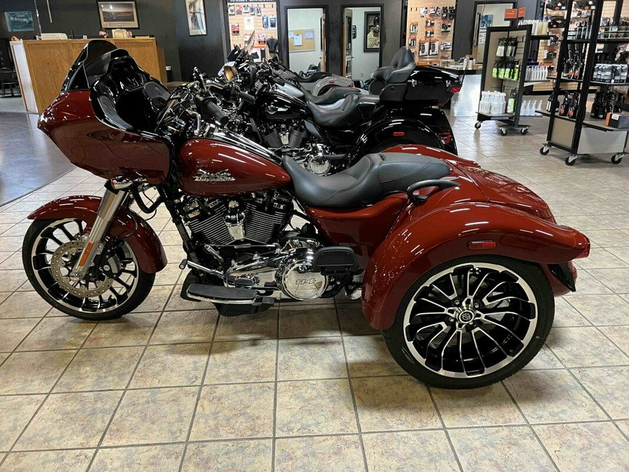 2024 Harley-Davidson Road Glide 3 Red Rock