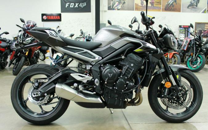 2024 Triumph Street Triple 765 R