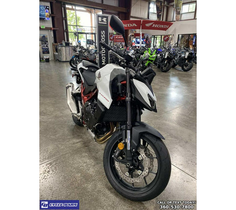 2025 Honda® CB750 Hornet