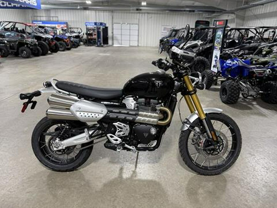 2025 Triumph Scrambler 1200 XE