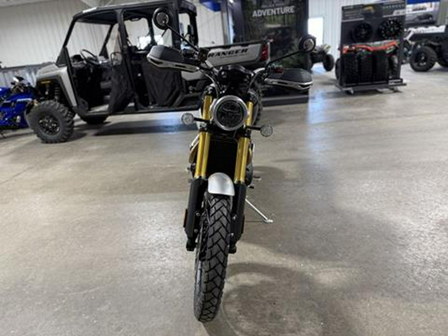 2025 Triumph Scrambler 1200 XE