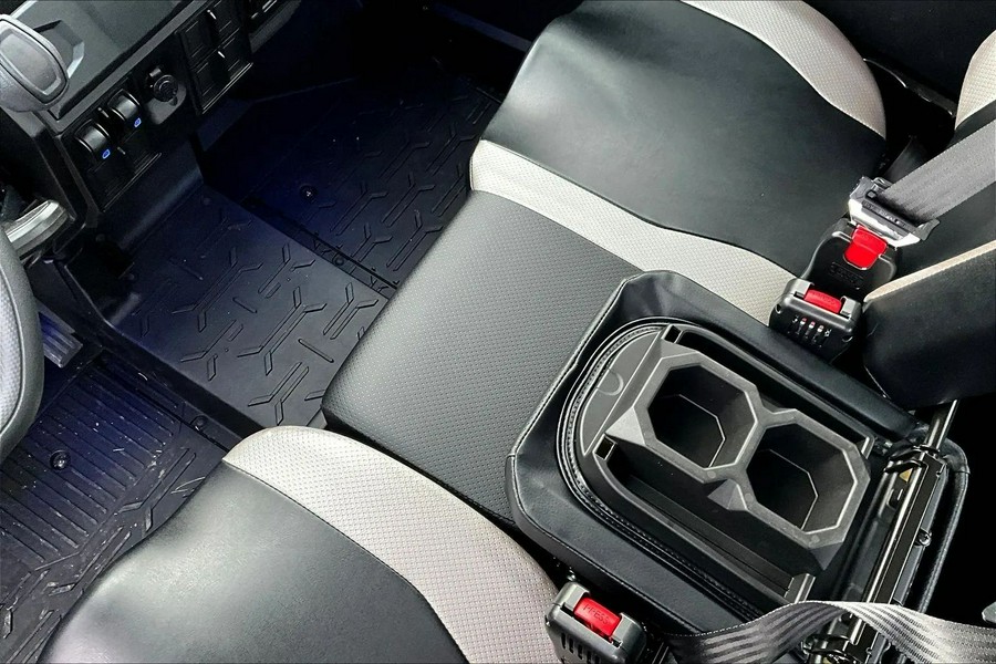 2025 Kawasaki RIDGE Crew HVAC