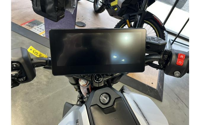 2025 Can-Am Pulse® 73