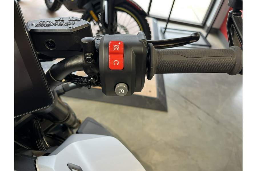 2025 Can-Am Pulse® 73