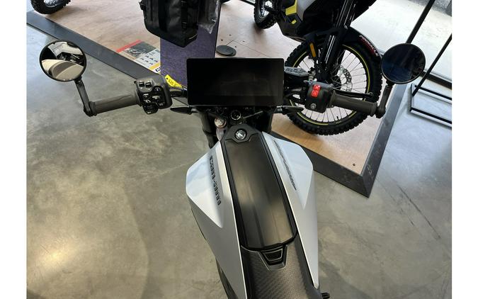 2025 Can-Am Pulse® 73