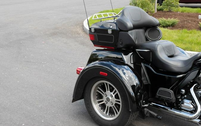 2013 Harley-Davidson Tri Glide Ultra Classic FLHTCUTG