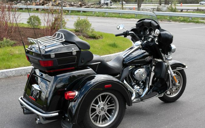 2013 Harley-Davidson Tri Glide Ultra Classic FLHTCUTG