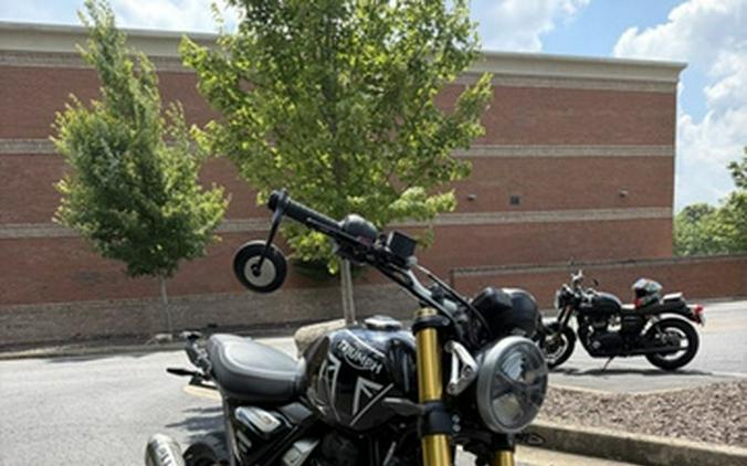 2025 Triumph Speed 400 Carnival Red Storm Grey