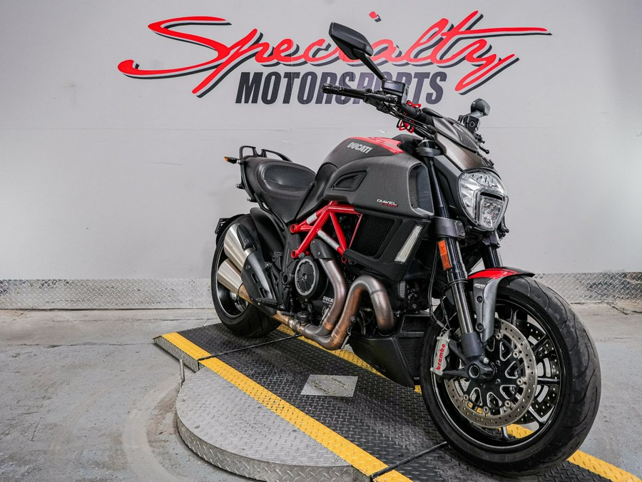 2015 Ducati Diavel Carbon