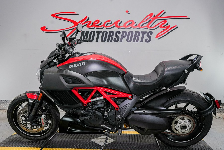 2015 Ducati Diavel Carbon