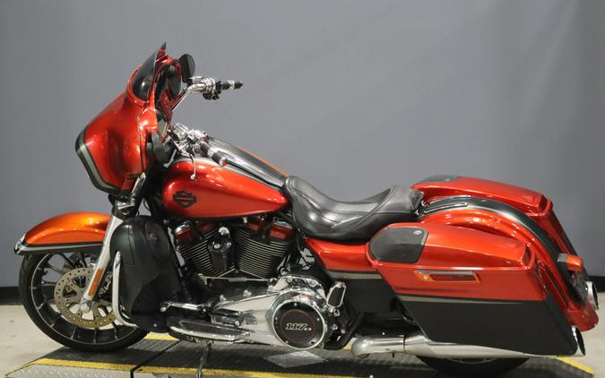 2018 Harley-Davidson CVO Street Glide FLHXSE