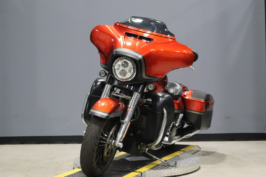 2018 Harley-Davidson CVO Street Glide