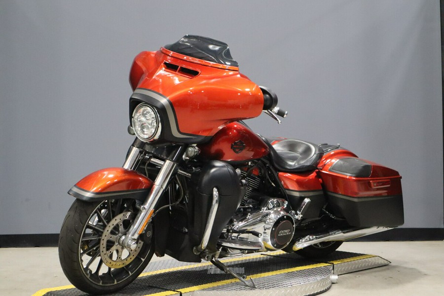 2018 Harley-Davidson CVO Street Glide