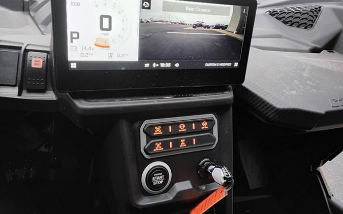 2026 Can-Am Maverick X3 MAX X Ds Turbo RR Triple Black_4.5 In