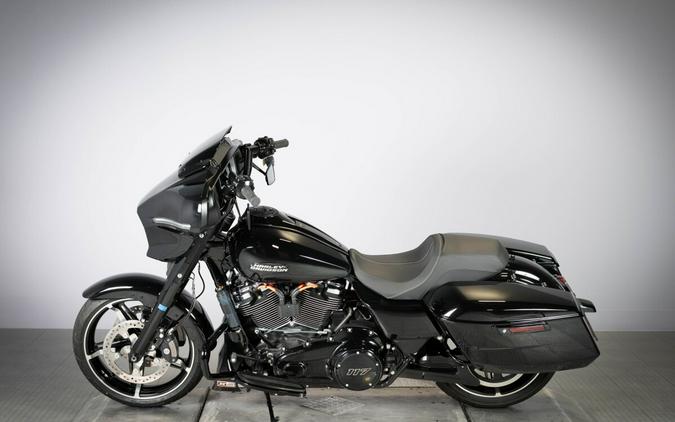 2024 Harley-Davidson Street Glide FLHX