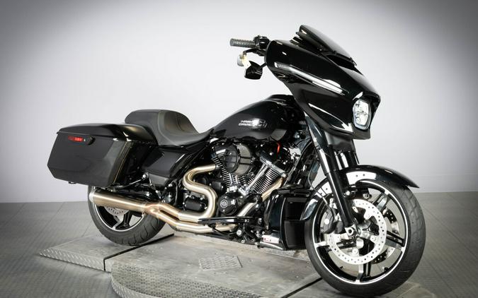 2024 Harley-Davidson Street Glide FLHX
