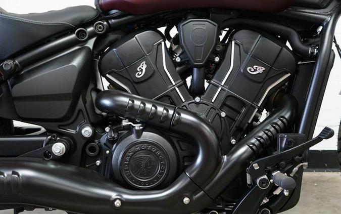 2026 Indian Scout Bobber Maroon Metallic Smoke