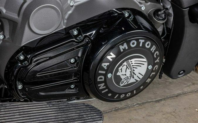 2026 Indian Pursuit Dark Horse 112 w/ PowerBand Audio Black