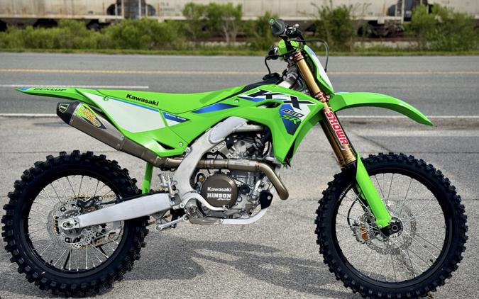 2026 Kawasaki KX™ 450SR