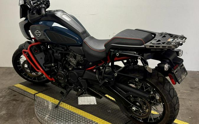 2025 Harley-Davidson® Pan America® 1250 Special RA1250S