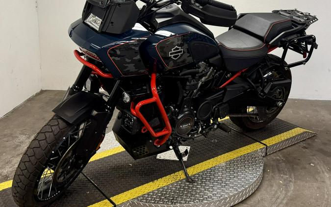 2025 Harley-Davidson® Pan America® 1250 Special RA1250S