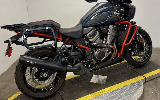 2025 Harley-Davidson® Pan America® 1250 Special RA1250S