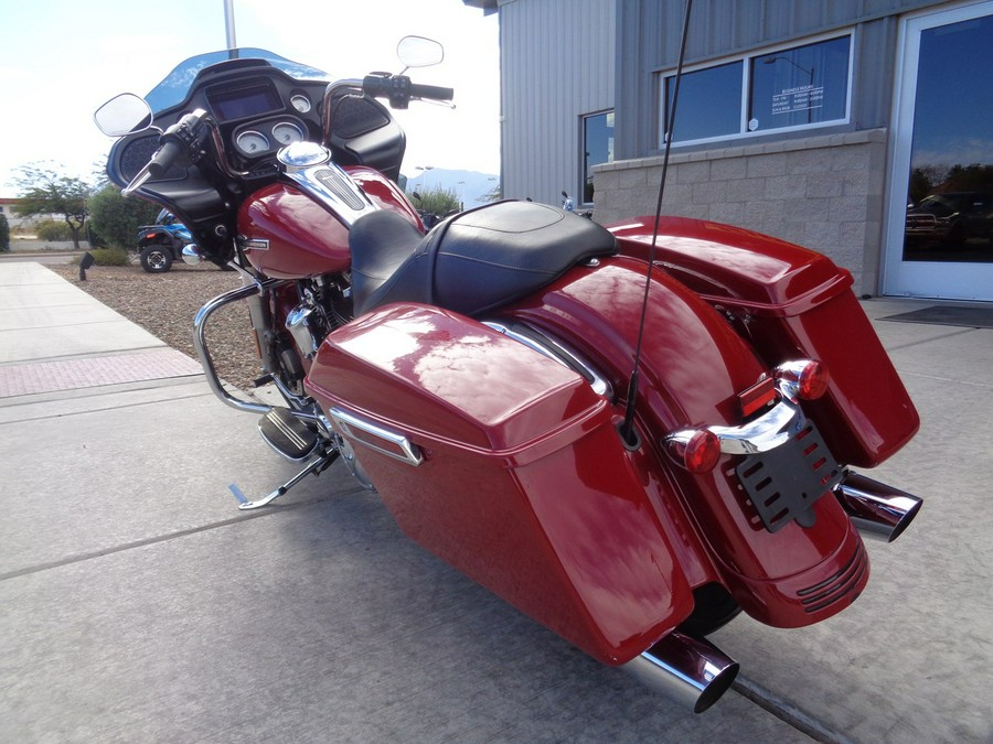 2021 Harley-Davidson® Road Glide® Custom Color