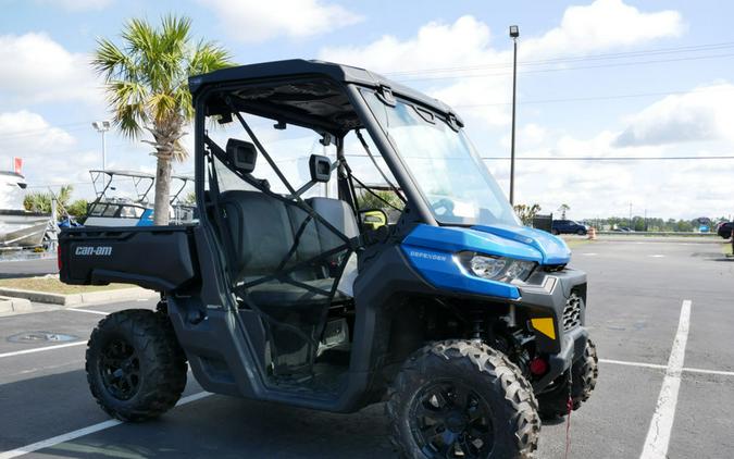 2023 Can-Am® Defender DPS HD9 Oxford Blue