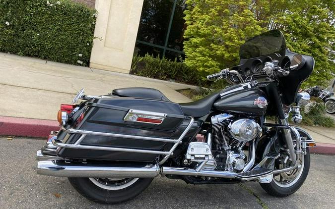 2006 Harley-Davidson® FLHTCUI - Ultra Classic® Electra Glide®