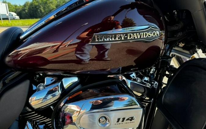 2019 Harley-Davidson Tri Glide Ultra Twisted Cherry