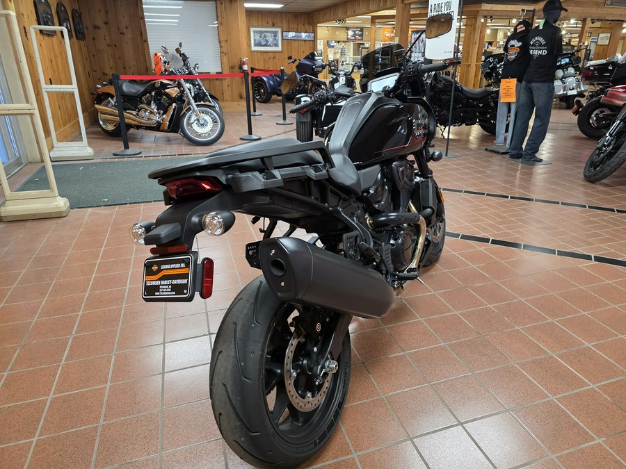 2025 Harley-Davidson Pan America® 1250 ST