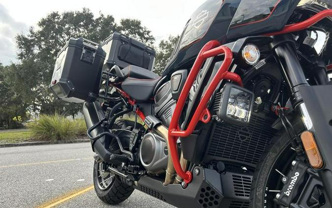 2025 Harley-Davidson® RA1250SE