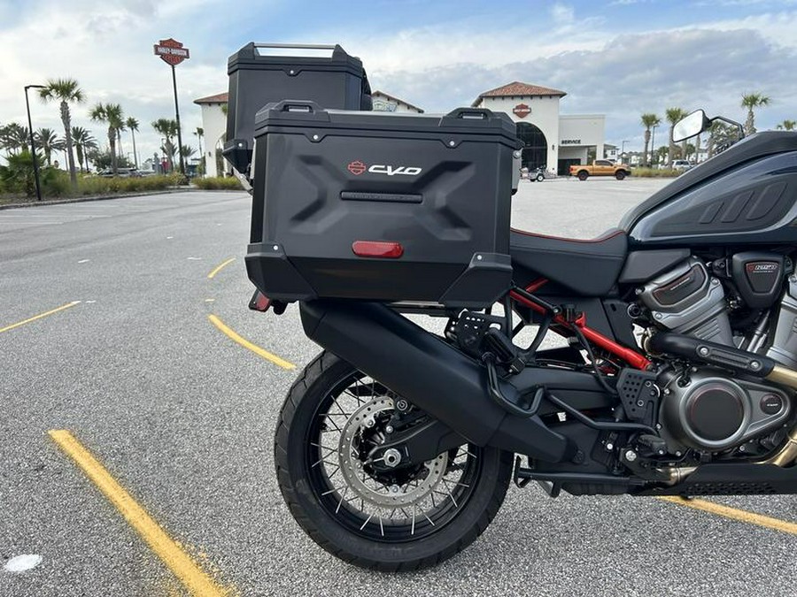 2025 Harley-Davidson® RA1250SE