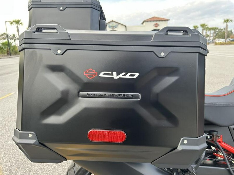 2025 Harley-Davidson® RA1250SE