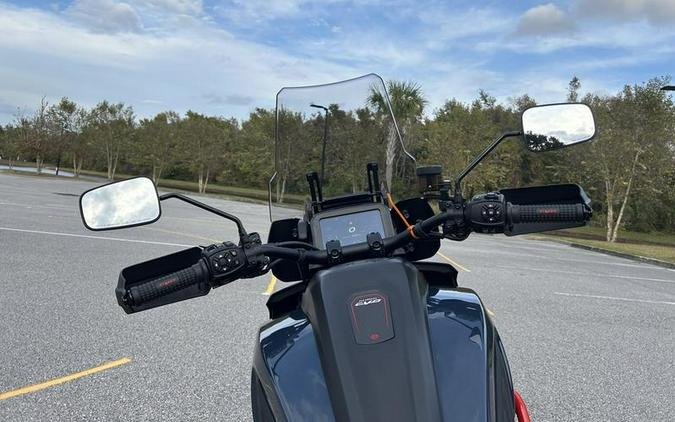 2025 Harley-Davidson® RA1250SE