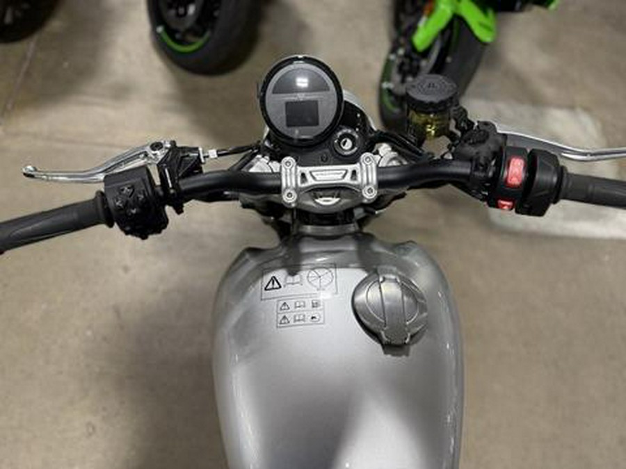 2025 Triumph Speed Twin 1200