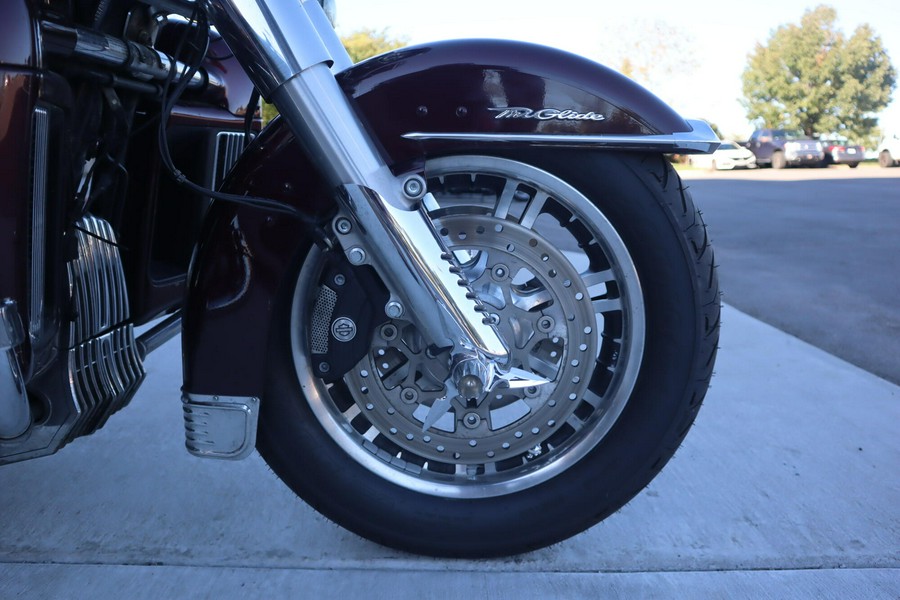 2019 Harley-Davidson Tri Glide Ultra (FLHTCUTG)