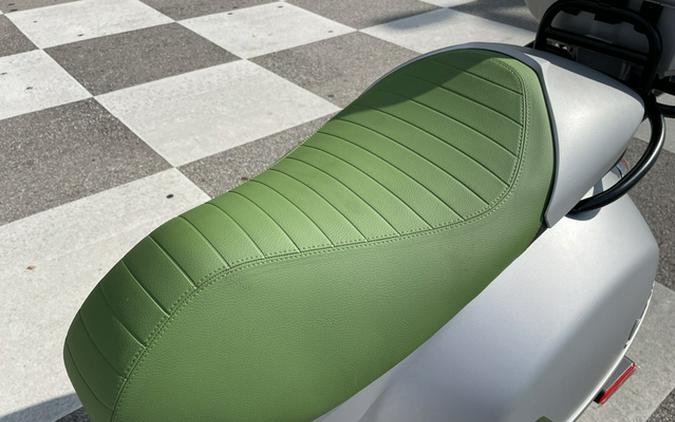 2027 Vespa Edizione Ottantesimo 310
